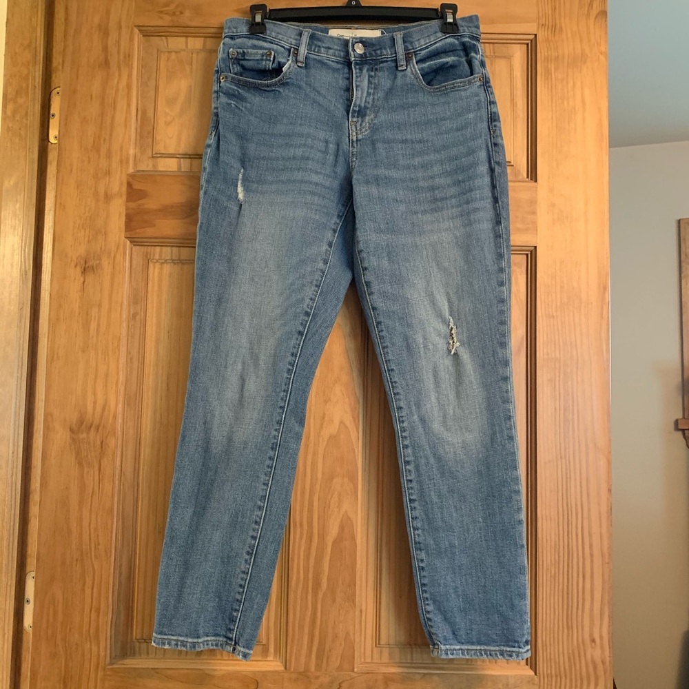 Girlfriend jeans